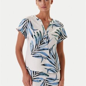 Tatuum NWT Blue Leaf Print Blouse 52% Linen